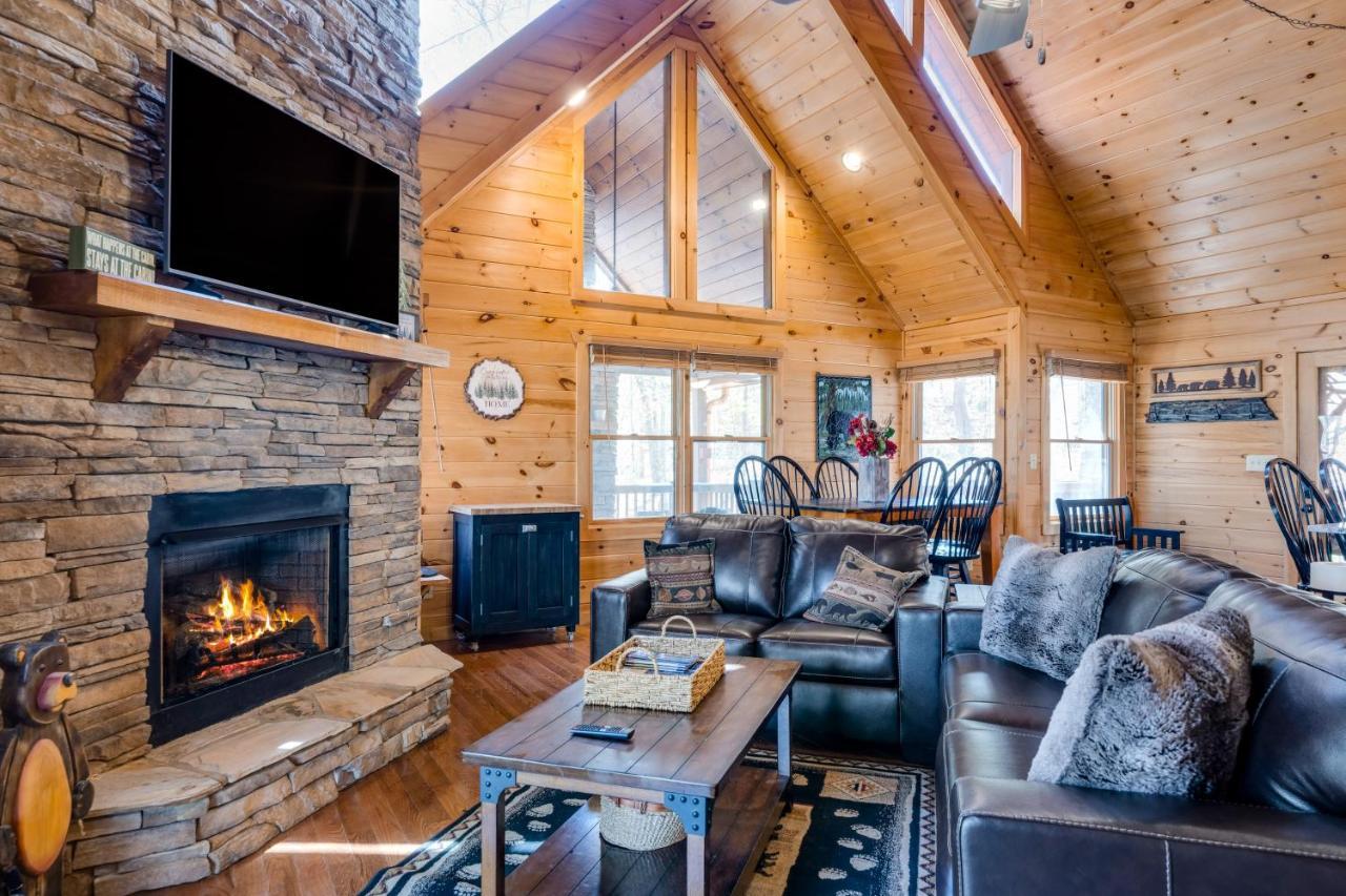 Blue Ridge Bear Bungalow Buitenkant foto