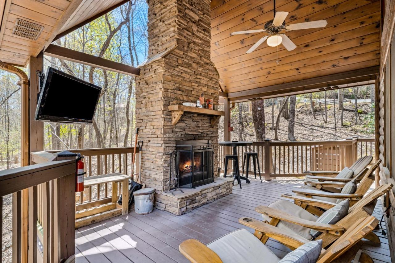 Blue Ridge Bear Bungalow Buitenkant foto