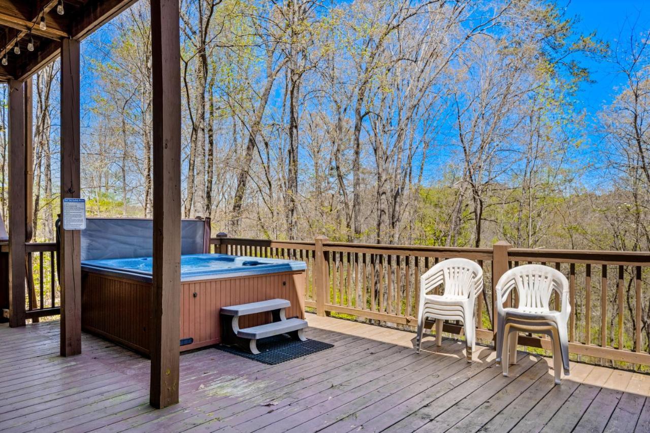 Blue Ridge Bear Bungalow Buitenkant foto
