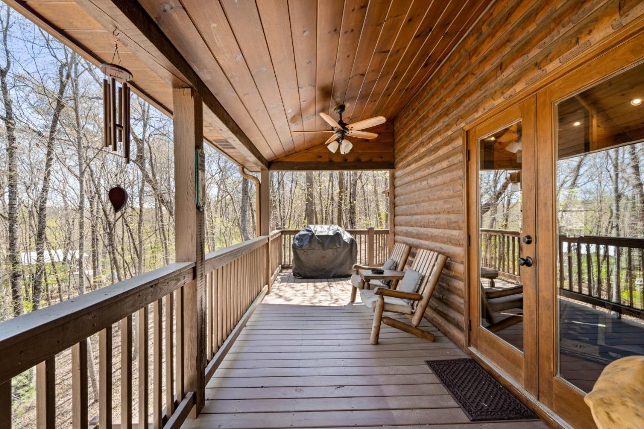Blue Ridge Bear Bungalow Buitenkant foto